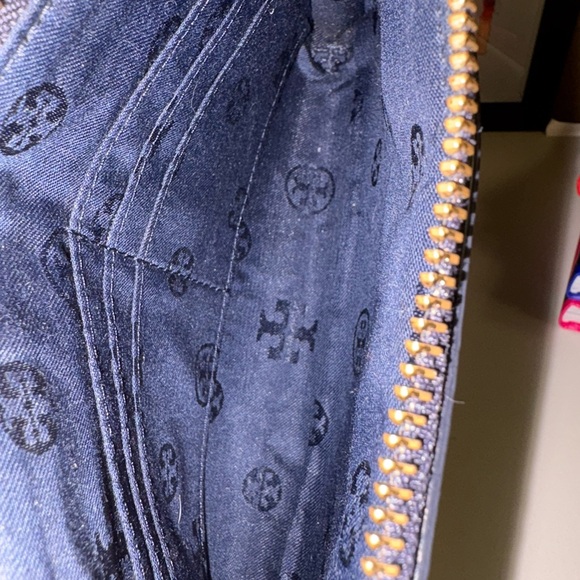 Tory Burch Robinson Navy White Gingham Crossbody - LNC - Picture 9 of 13